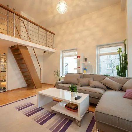 Best Pallasti Loft For 4